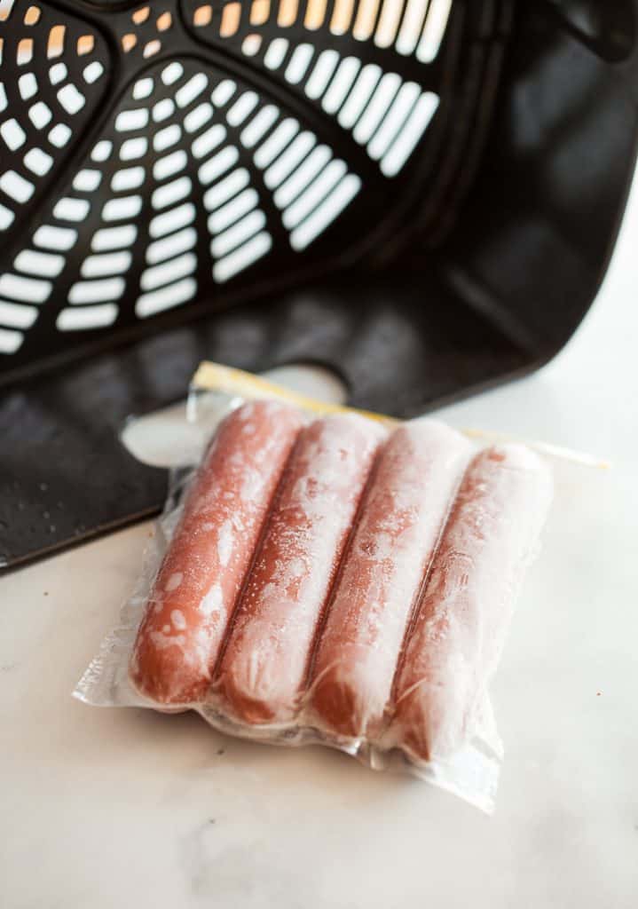 air fryer frozen hot dogs